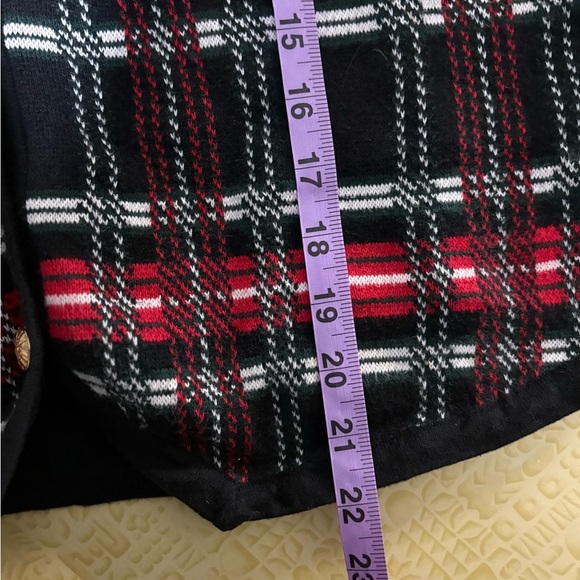 Vintage Red and Black Plaid Vest with Embroidery - Picture 11 of 11